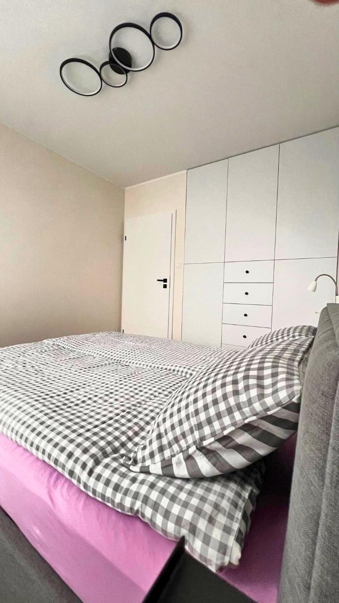 Apartament Purple Πόζναν Εξωτερικό φωτογραφία